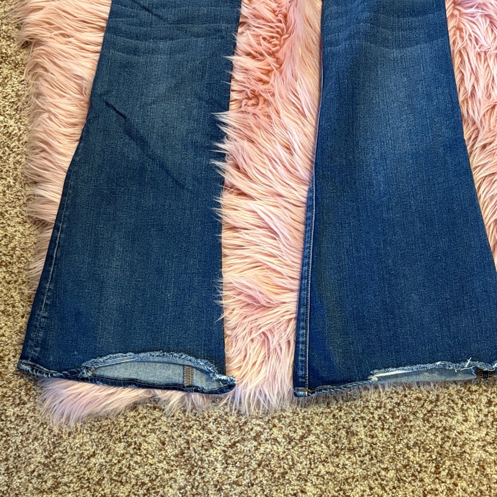 American Eagle Outfitters Hi-Rise Slim Flare Distressed Blue Jeans, Size 6 - Picture 11 of 14
